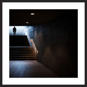 man-on-stairs-big-original-photo-art-original-fotokunst